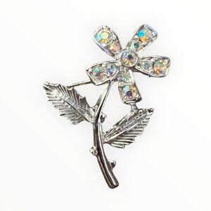 EUC~ Vintage Signed Sarah Coventry
AB Rhinestone Flower Brooch Pin.